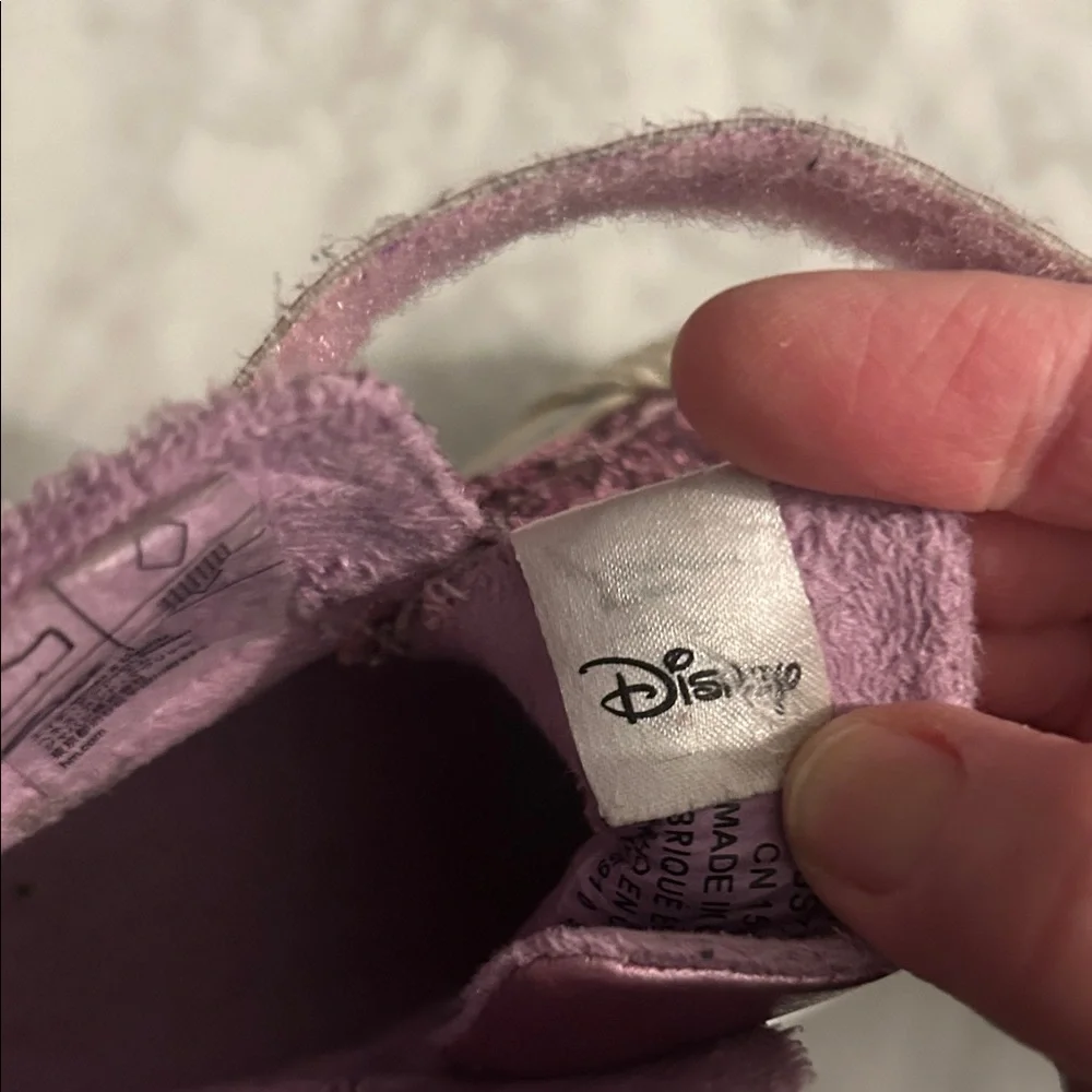 H&M Disney girls' Glitter High-Top Sneakers with Elsa Patch - Pink size 7.5